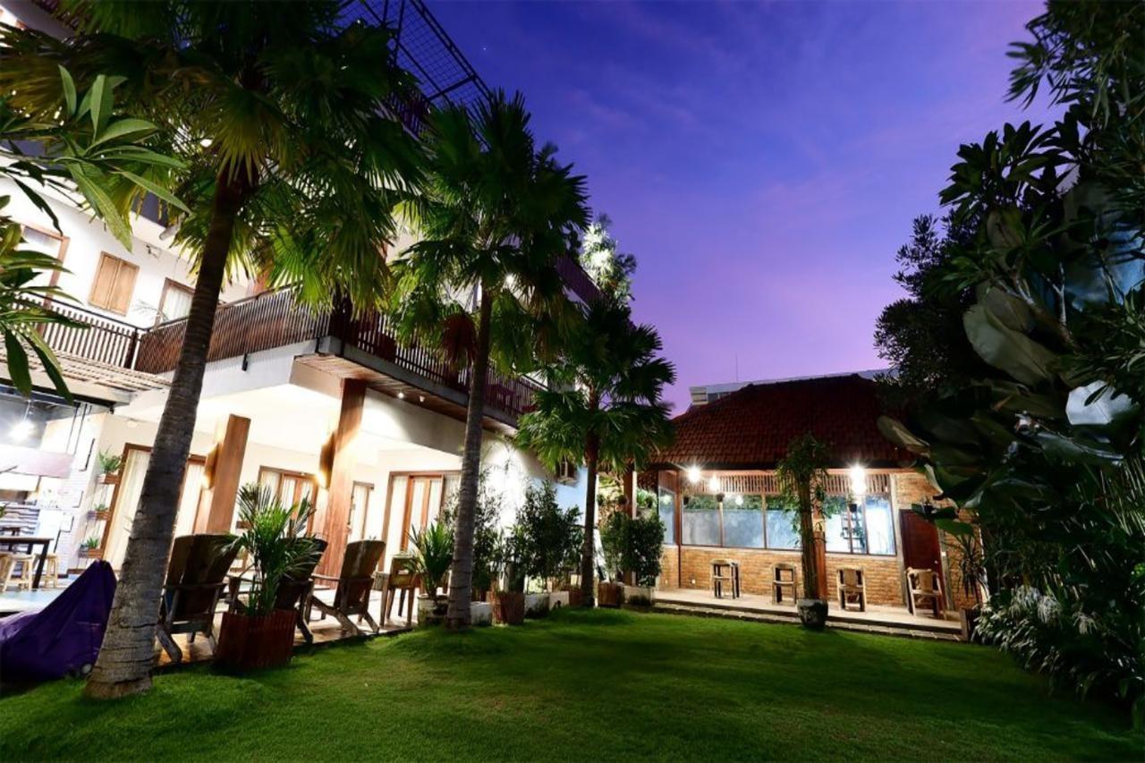 The Paving Villa Canggu Екстериор снимка