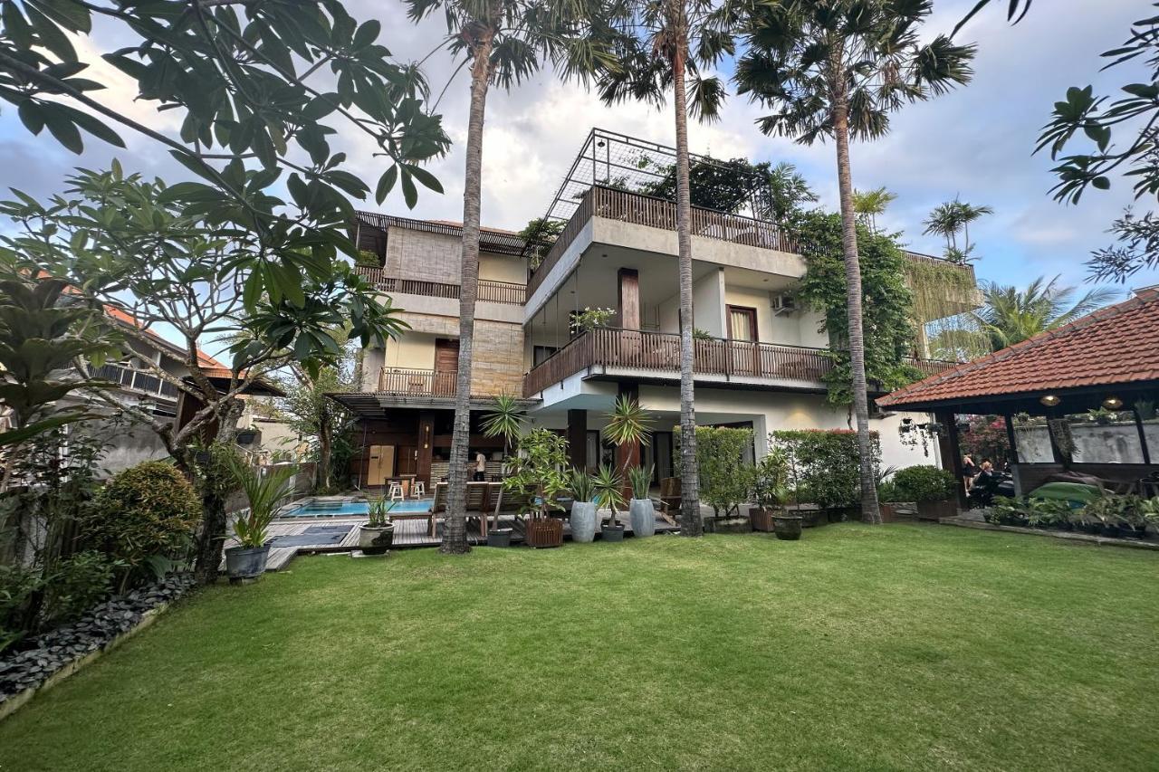 The Paving Villa Canggu Екстериор снимка